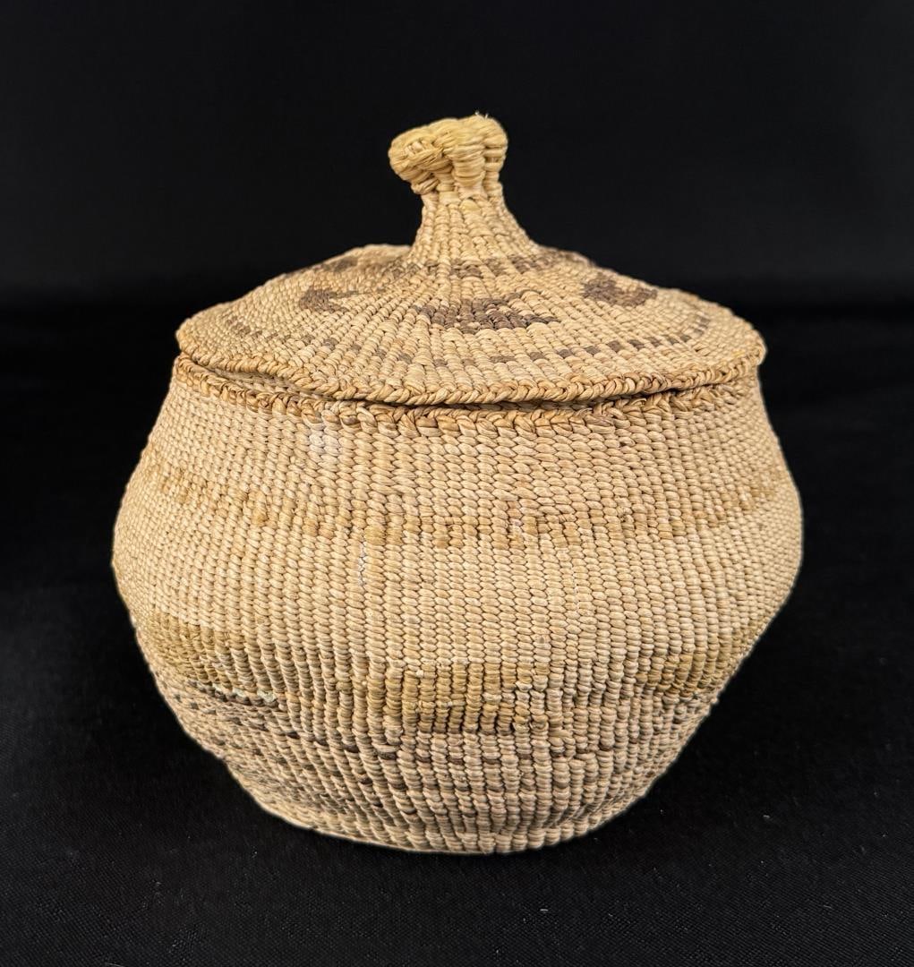 Klamath Modoc Native American Indian Basket (1 of 7)