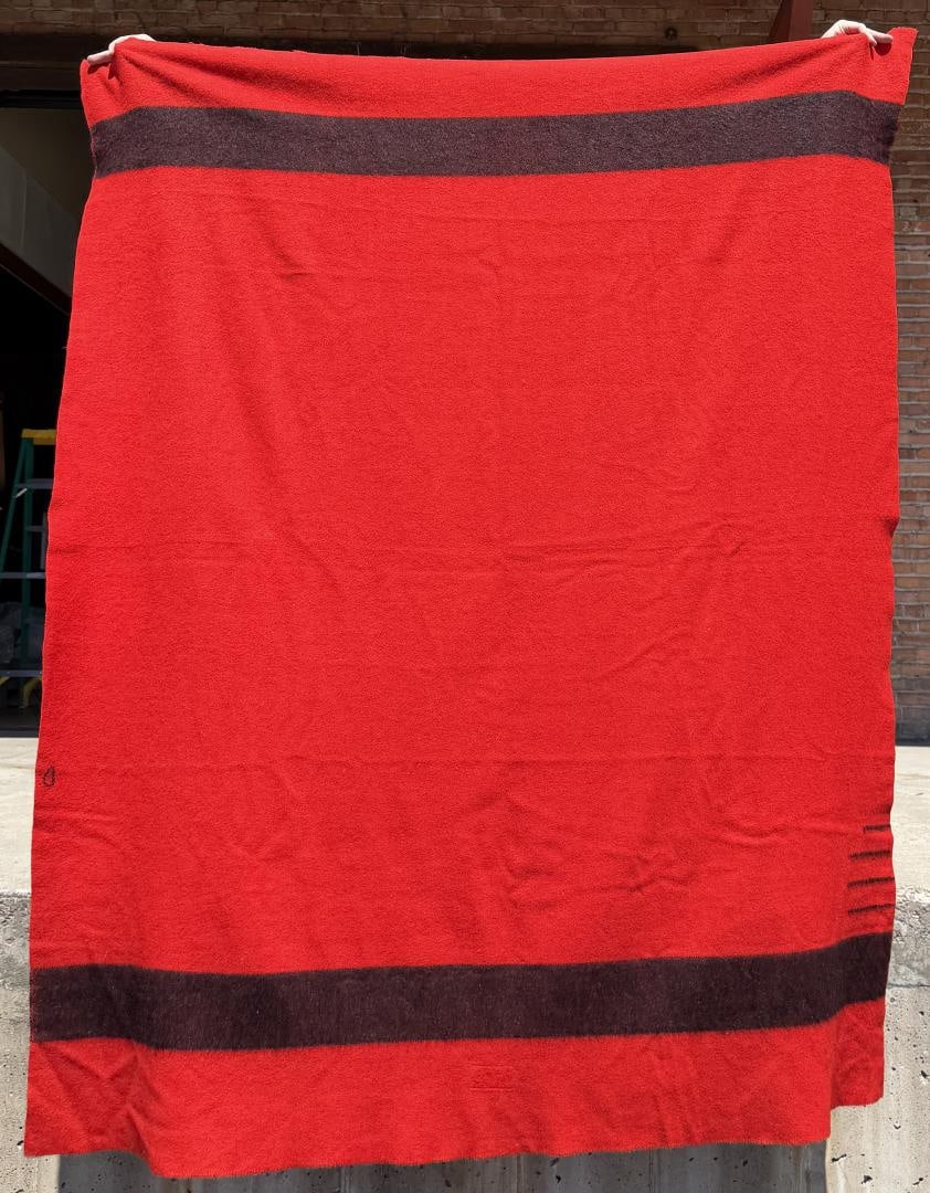 Hudsons Bay Style Wool Trade Blanket (1 of 5)