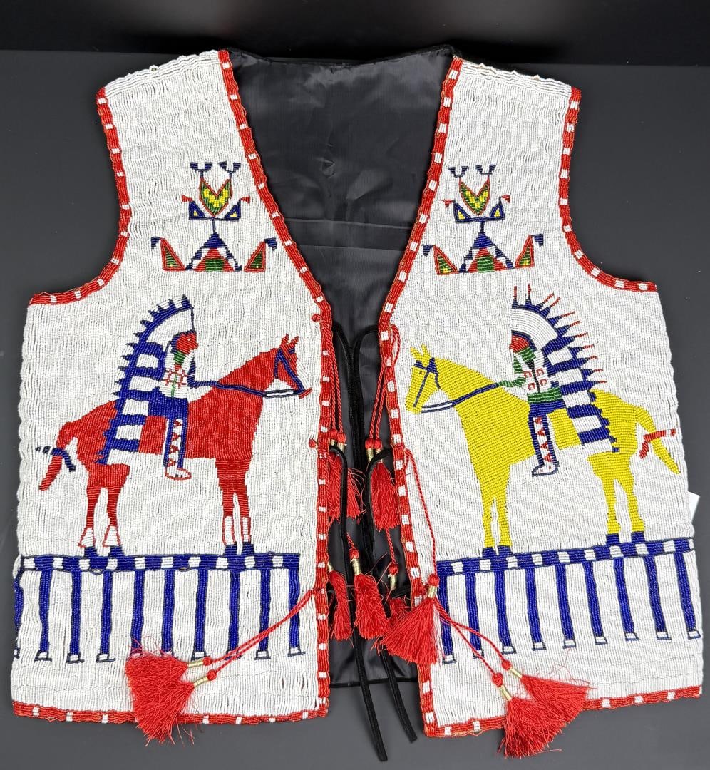 Beaded Native American Indian Style Vest (1 of 8)