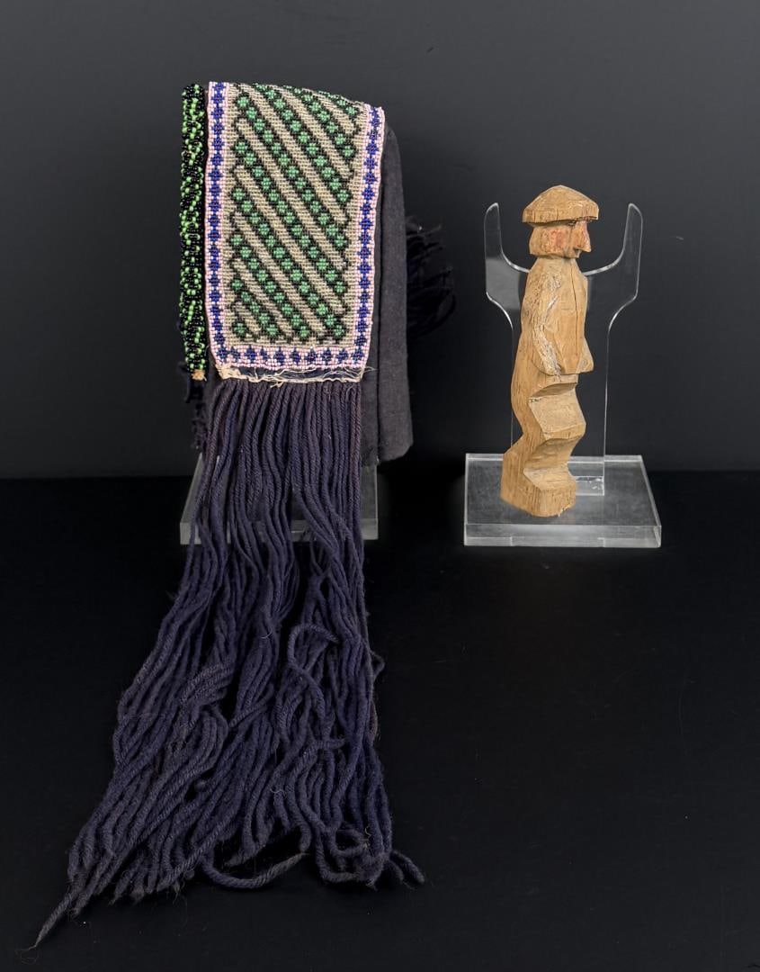 Arikara Native American Indian Beaded Doll Carrier (1 of 8)