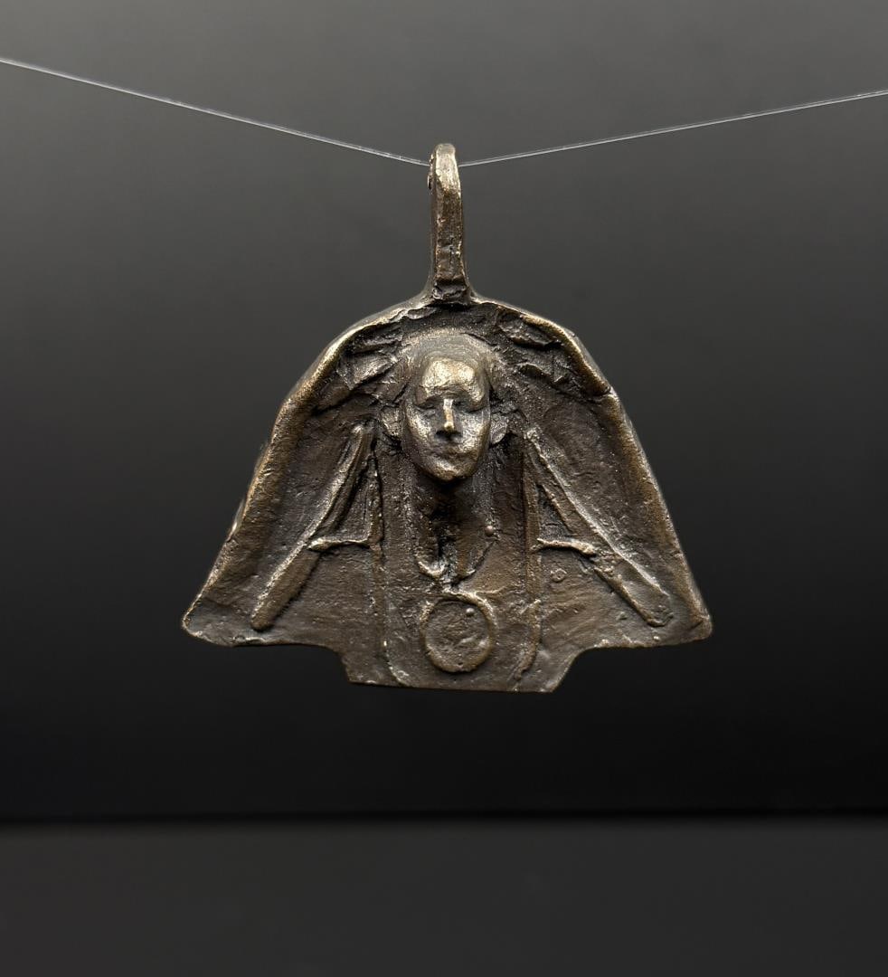 George Carlson Artists of America Bronze Medal (1 of 4)