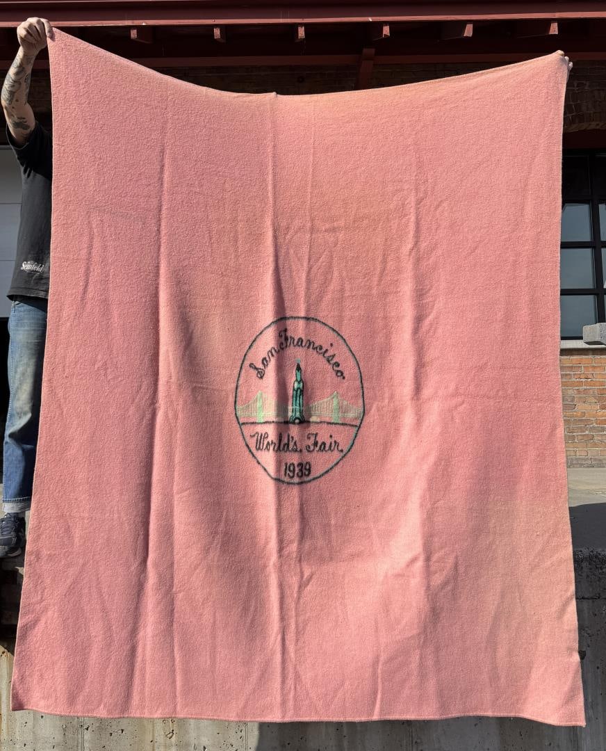 1939 San Francisco Worlds Fair Throw Blanket (1 of 4)