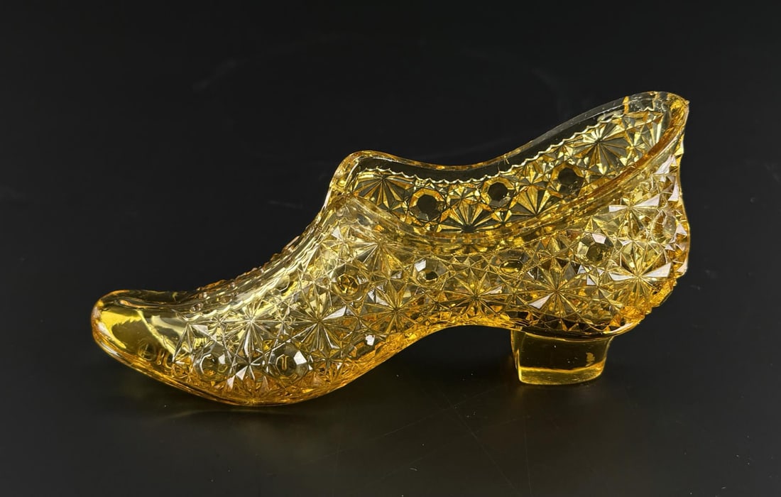 S.D. Sollers & Co Fine Shoes Glass Slipper (1 of 6)