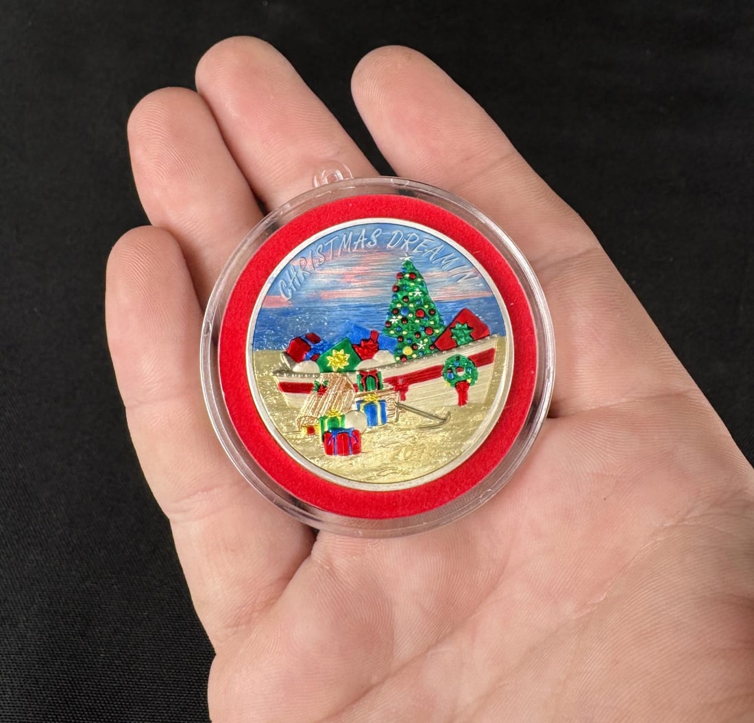2015 Christmas Colorized Silver Troy Ounce Round (1 of 5)