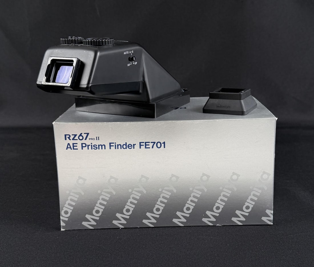 Mamiya RZ67 Pro II AE Prism Finder FE701 (1 of 15)