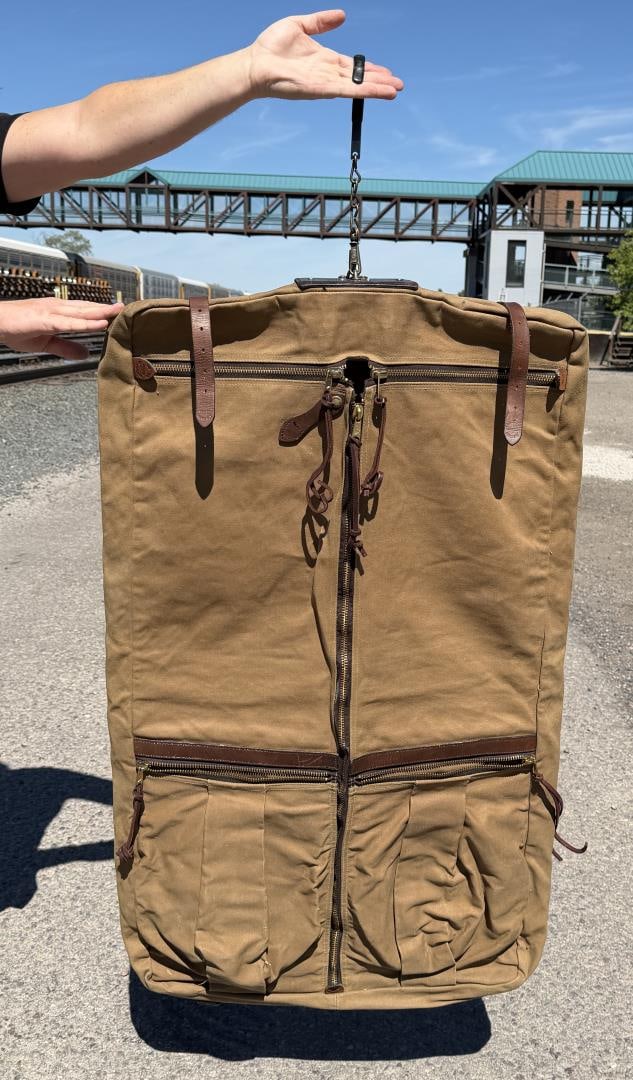 Filson Rugged Twill Garment Bag: 27" by 40".