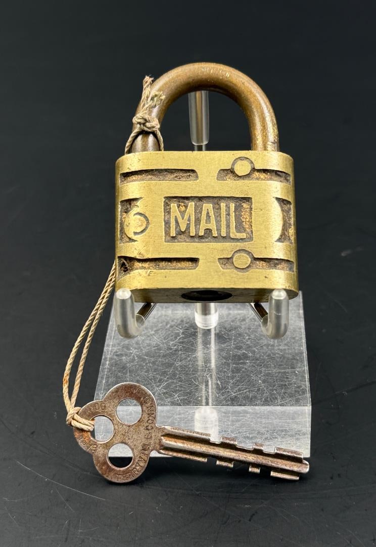 Postal Service Rural Free Delivery Padlock (1 of 7)