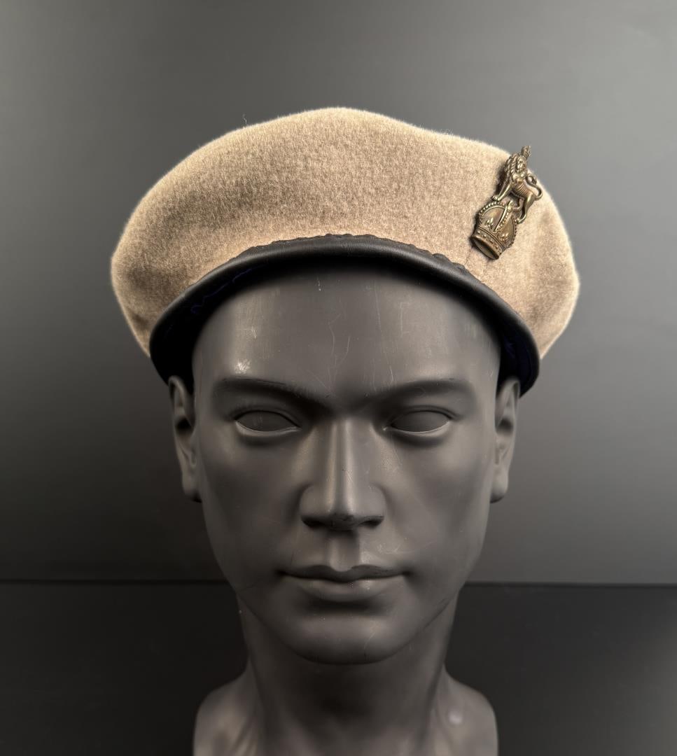 British Royal Devonshire Yeomanry Beret: Size 7