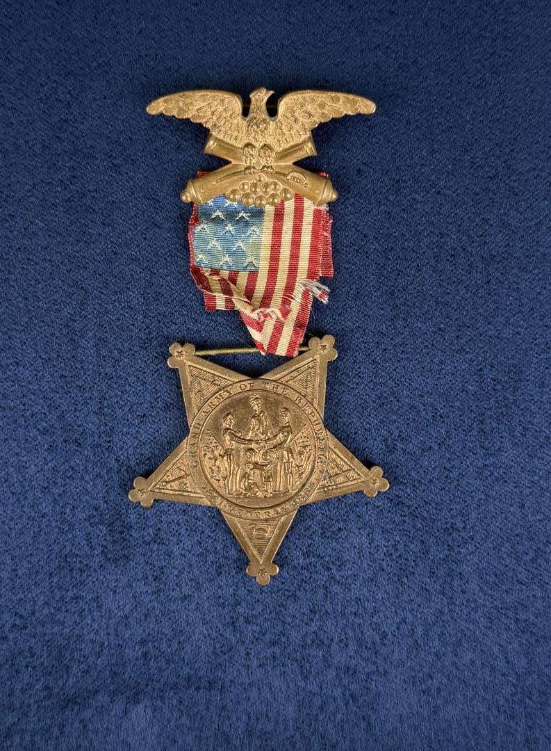 Grand Army of the Republic GAR Star Medal (1 of 5)