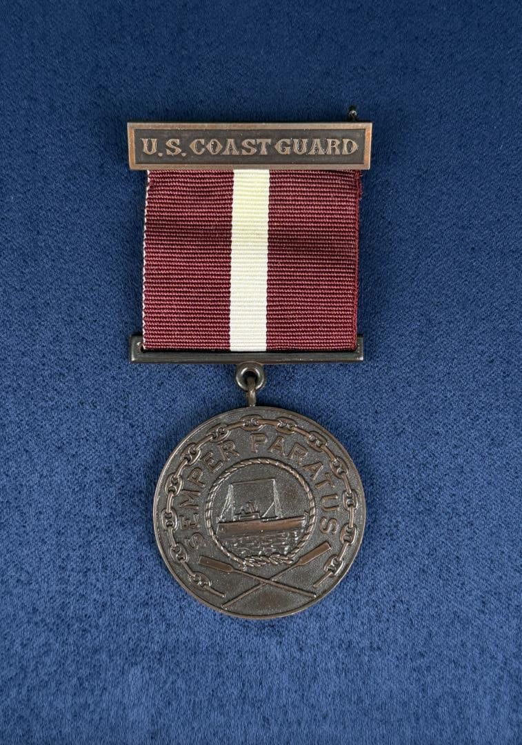 WW2 US Coast Guard Good Conduct Medal (1 of 3)