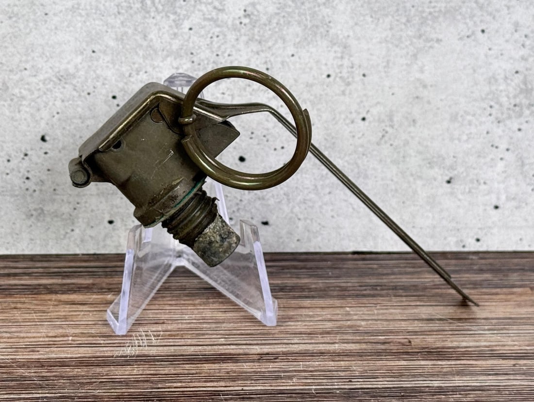 Vietnam War M201A1 Smoke Grenade Fuse: Decent example.