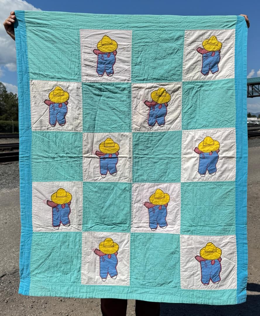1960s Applique Overall Bill Quilt (1 of 5)