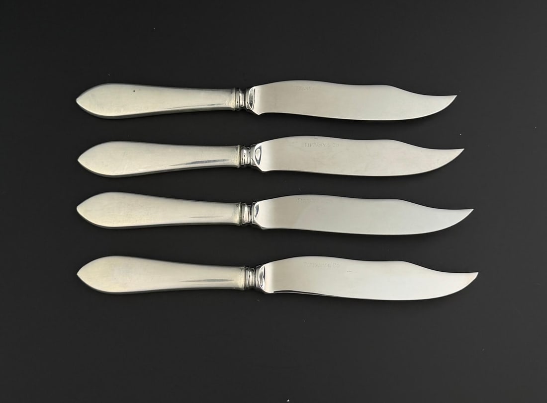 Tiffany & Co Shell & Thread Sterling Fish Knives (1 of 4)