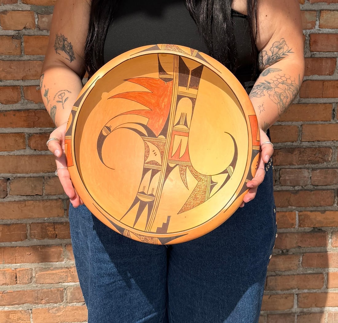 Myra Daniels Hopi Pottery Low Bowl (1 of 7)