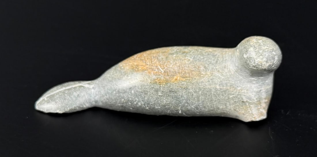 Alaska Inuit Eskimo Carved Soapstone Seal (1 of 5)