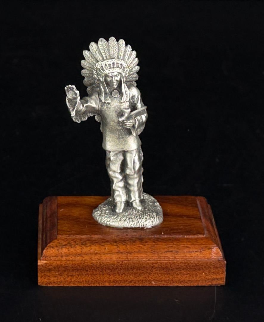 Hudson Pewter Native American Indian Chief (1 of 5)