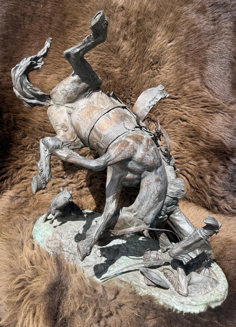 Sid Burns Spooked Bronze - 3