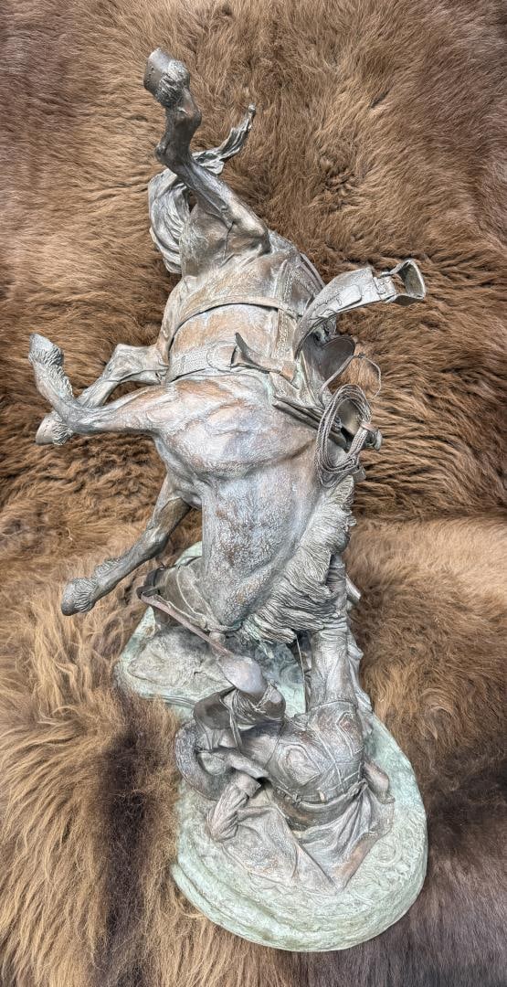Sid Burns Spooked Bronze - 4