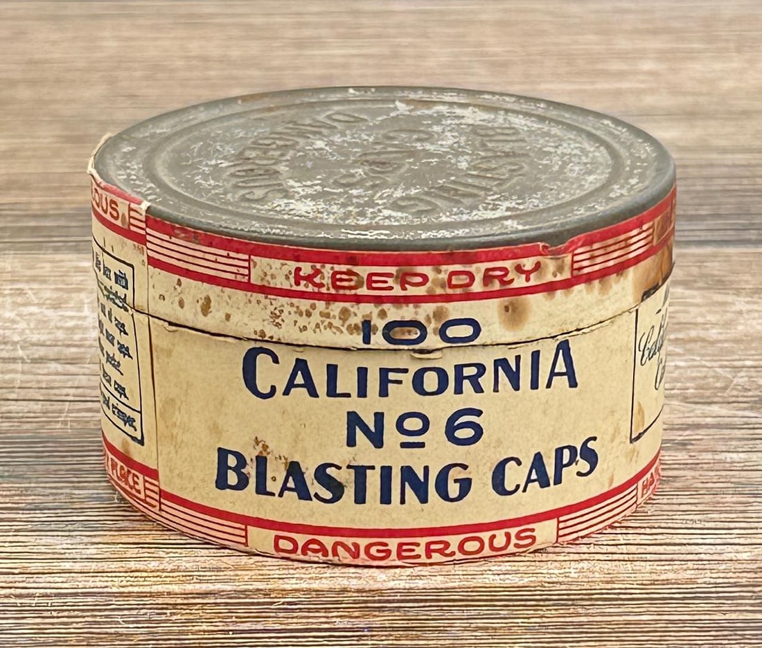 California No 6 Mining Blasting Cap Tin (1 of 4)