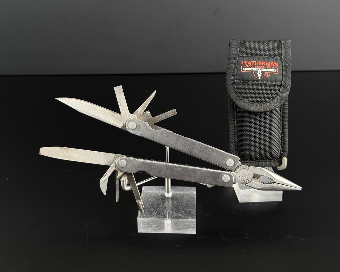 Leatherman Tool Multi Tool Knife: Nice example.