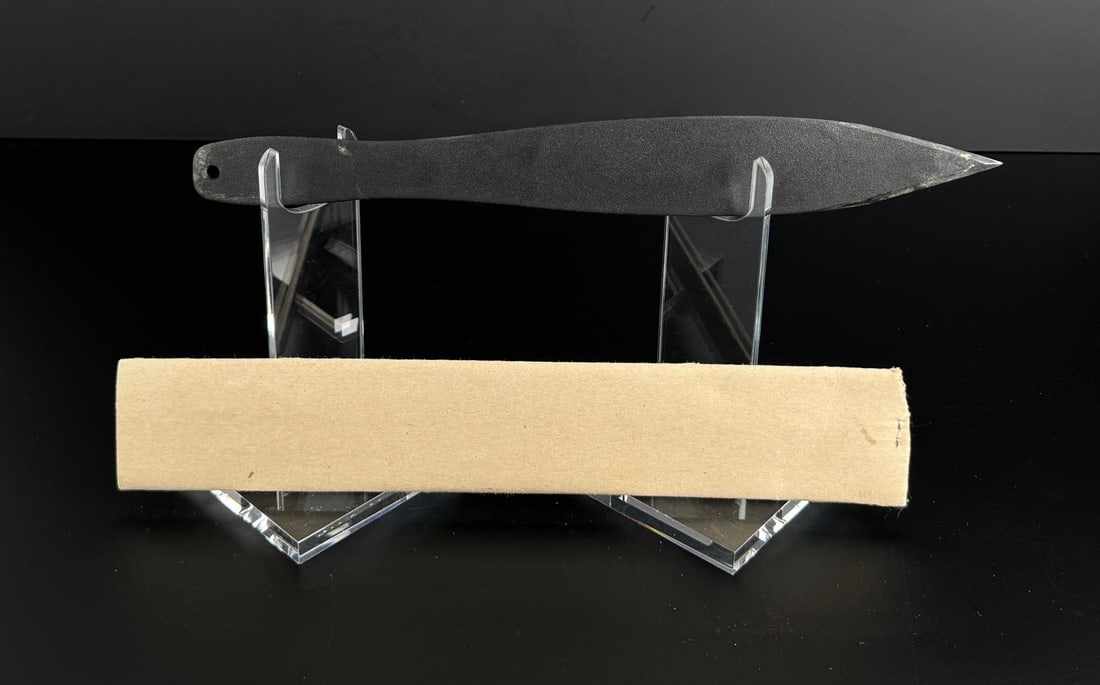 Cold Steel Carbon V Throwing Knife: 14" long.