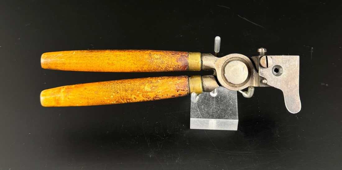 Lyman Ideal 308334 Bullet Reloading Mold: Nice example.