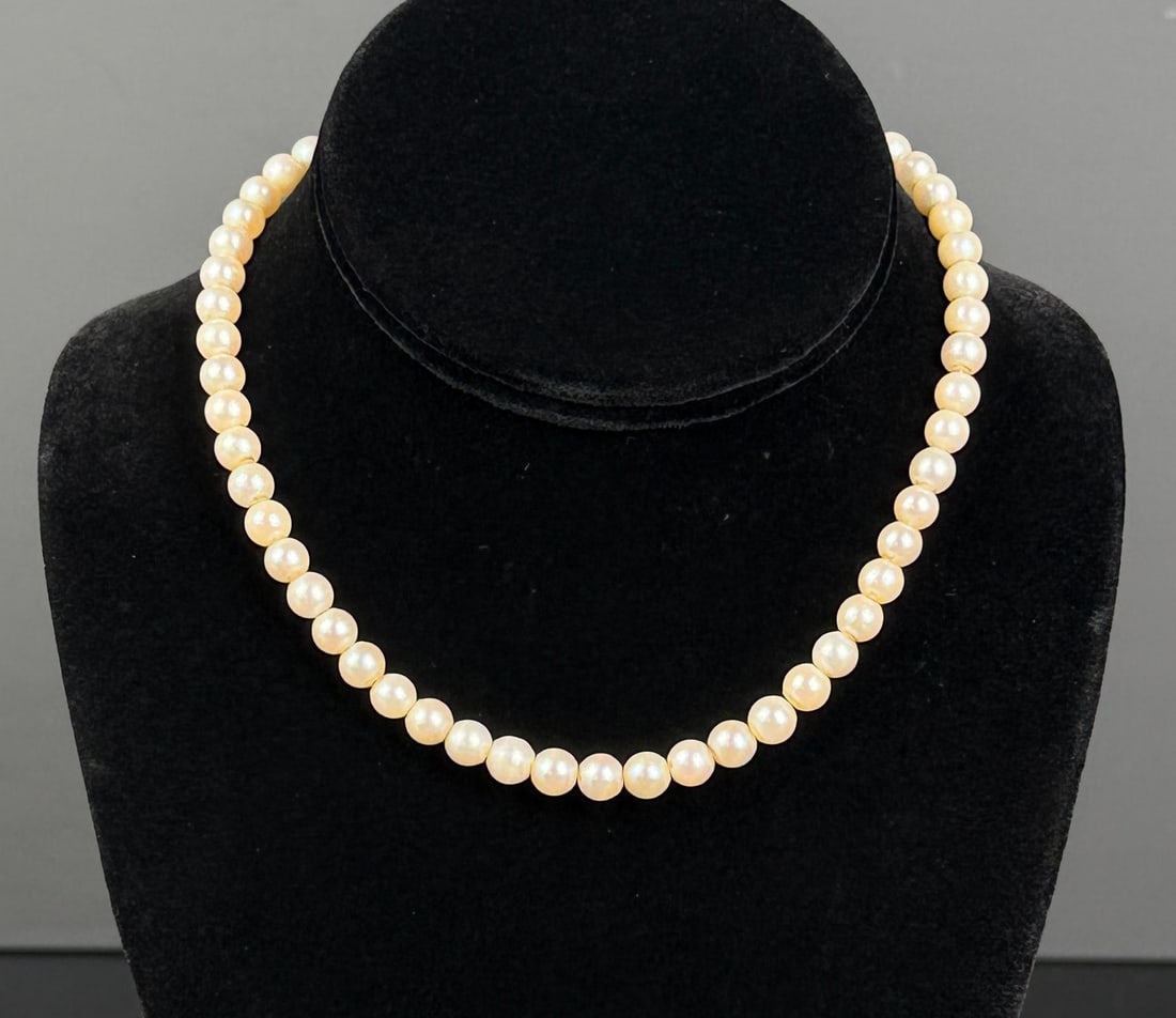14k Gold Pearl Necklace (1 of 3)