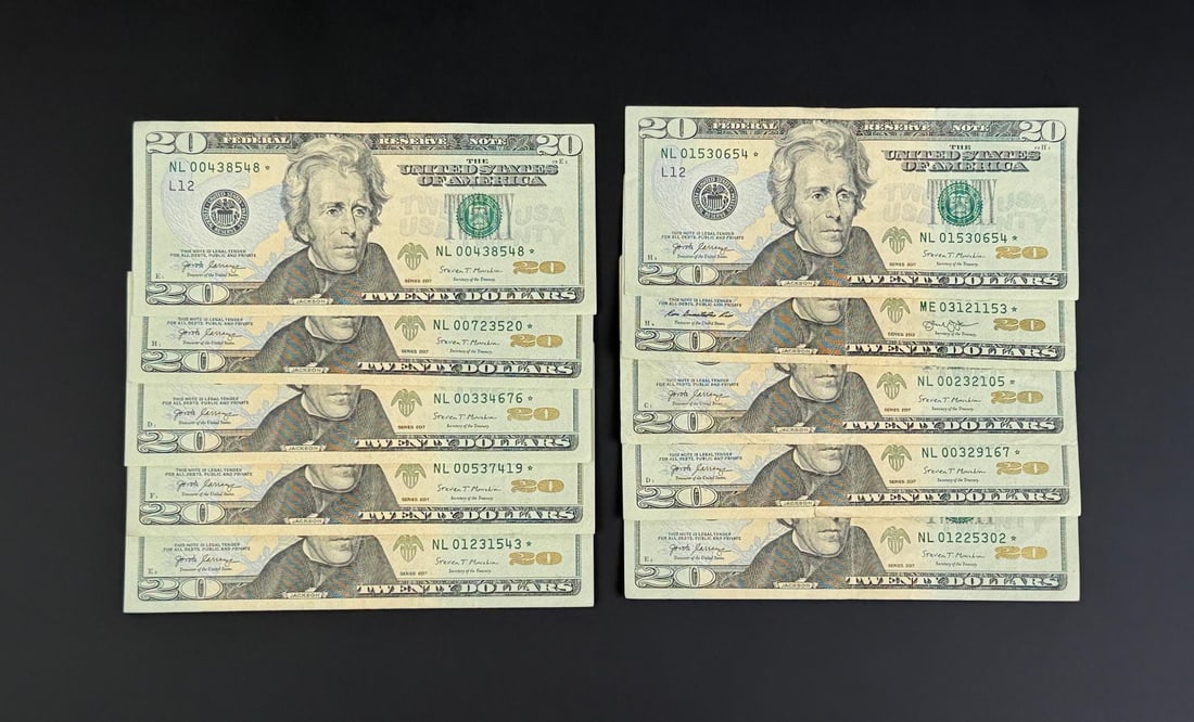 Collection of $20 US Star Note Bank Notes (1 of 3)