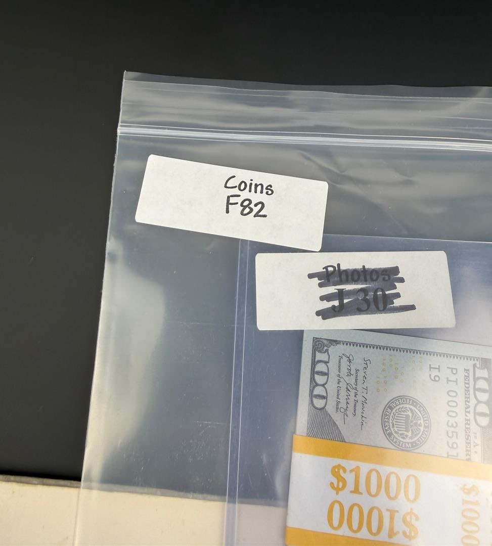 $1000 Face Value Sequential $100 Bank Notes - 4