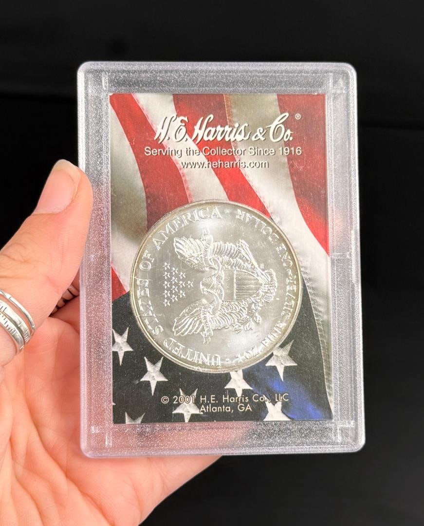 2001 American Silver Eagle - 2