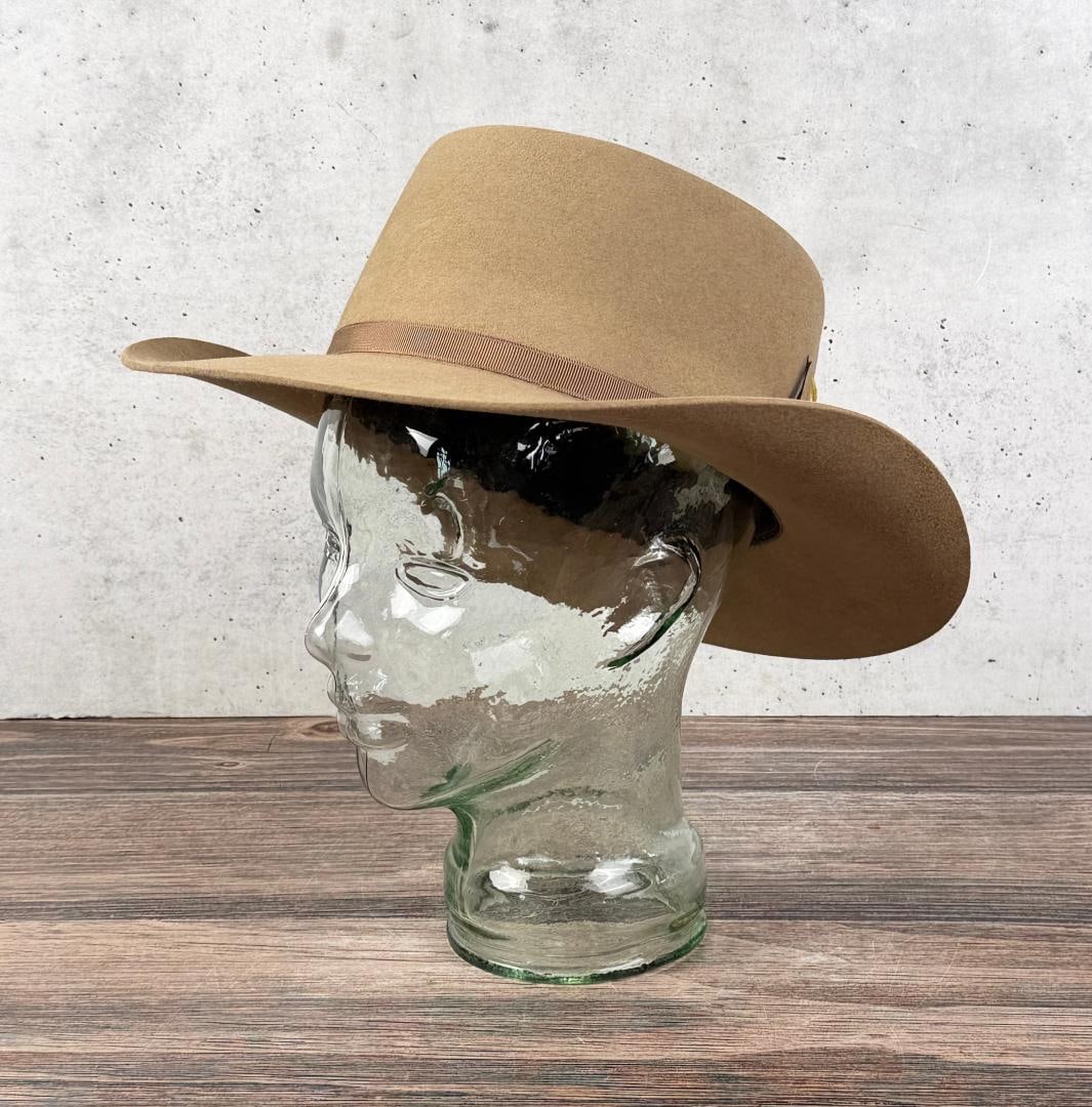 Australian Akubra Down Under Hat: Size 7 1/2 American.