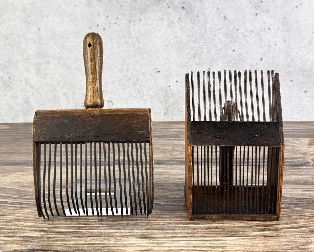 Primitive Berry Picking Scoop Rake Tools - 2