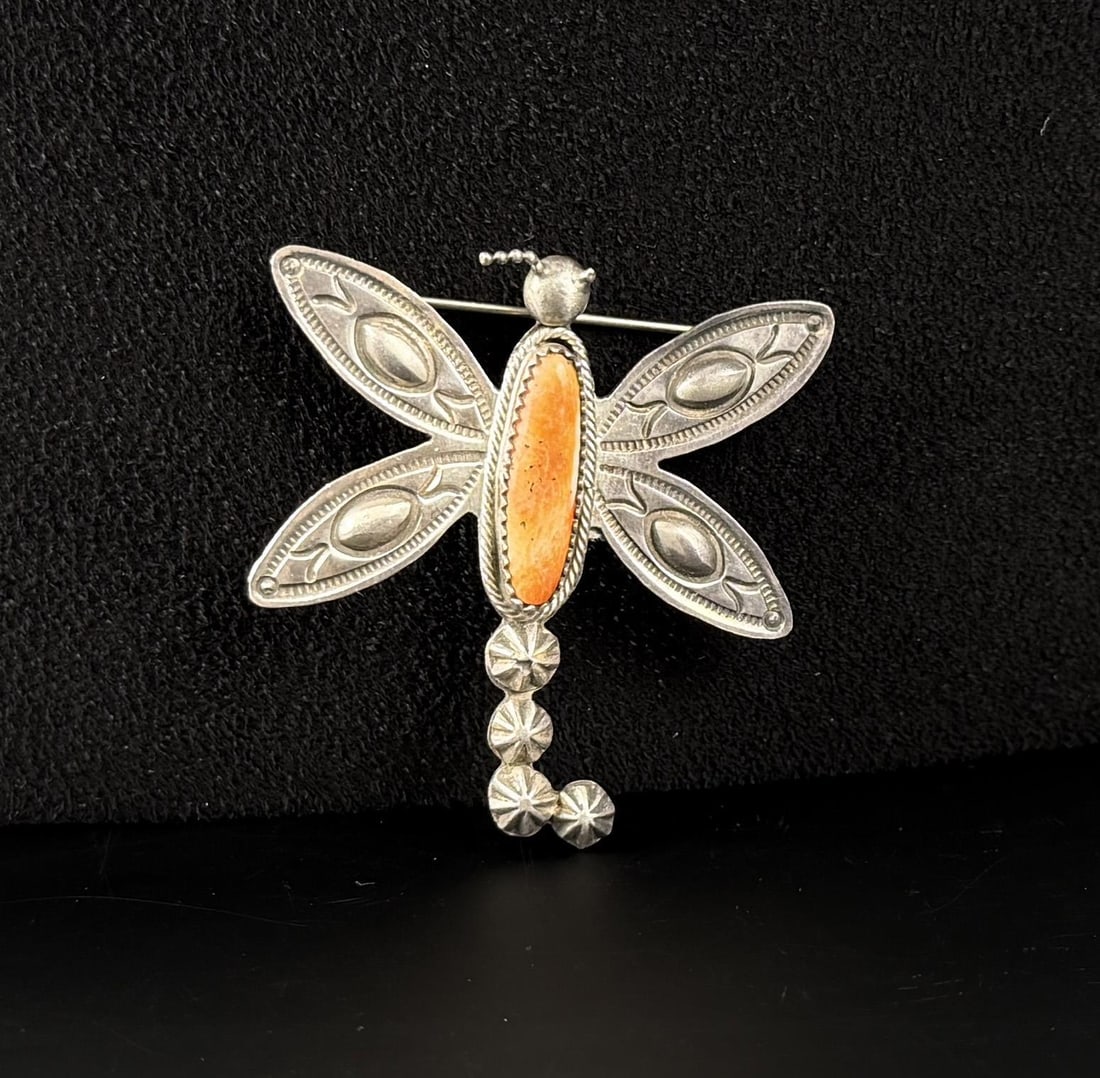 Navajo Sterling Silver Oyster Dragonfly Brooch: 12.8 grams. 1 7/8" by 1 7/8"