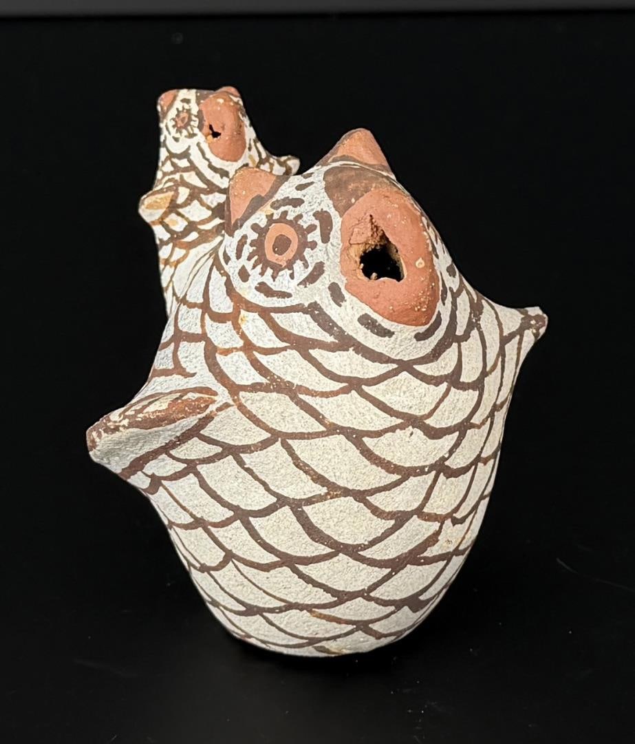 Zuni Pueblo Pottery Owl (1 of 5)