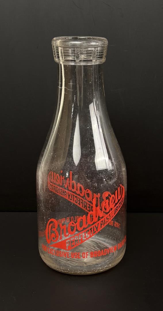 Broadview Dairy Spokane Washington Milk Bottle: Decent example.