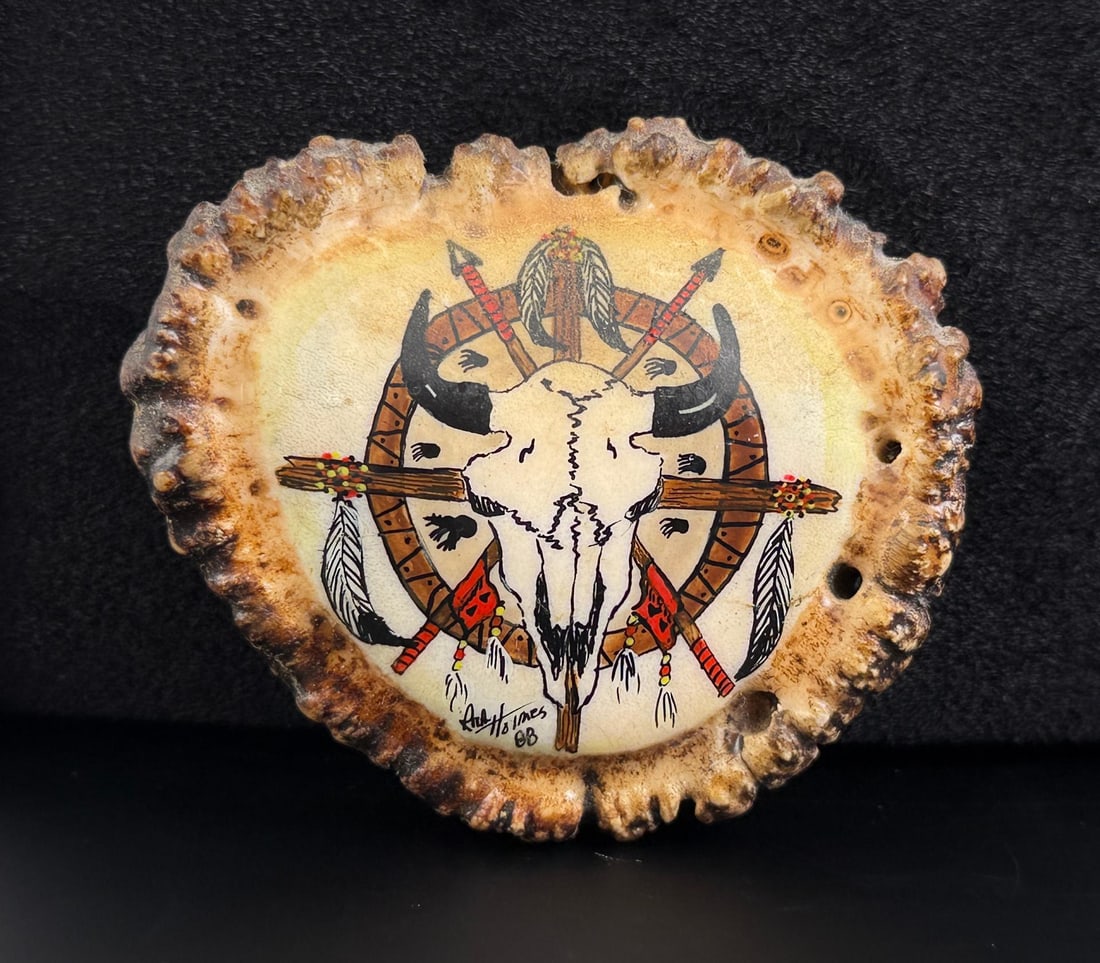 Montana Painted Elk Horn Rosette Belt Buckle: 2 5/8" by 3"