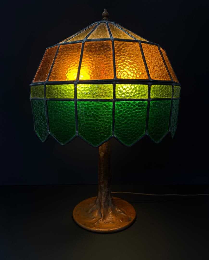 Handel 5839 Stained Glass Lamp (1 of 7)