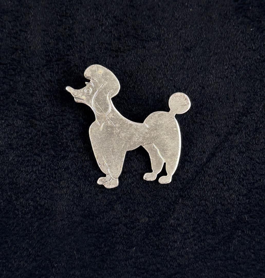 BEAU Sterling Silver Poodle Brooch (1 of 6)