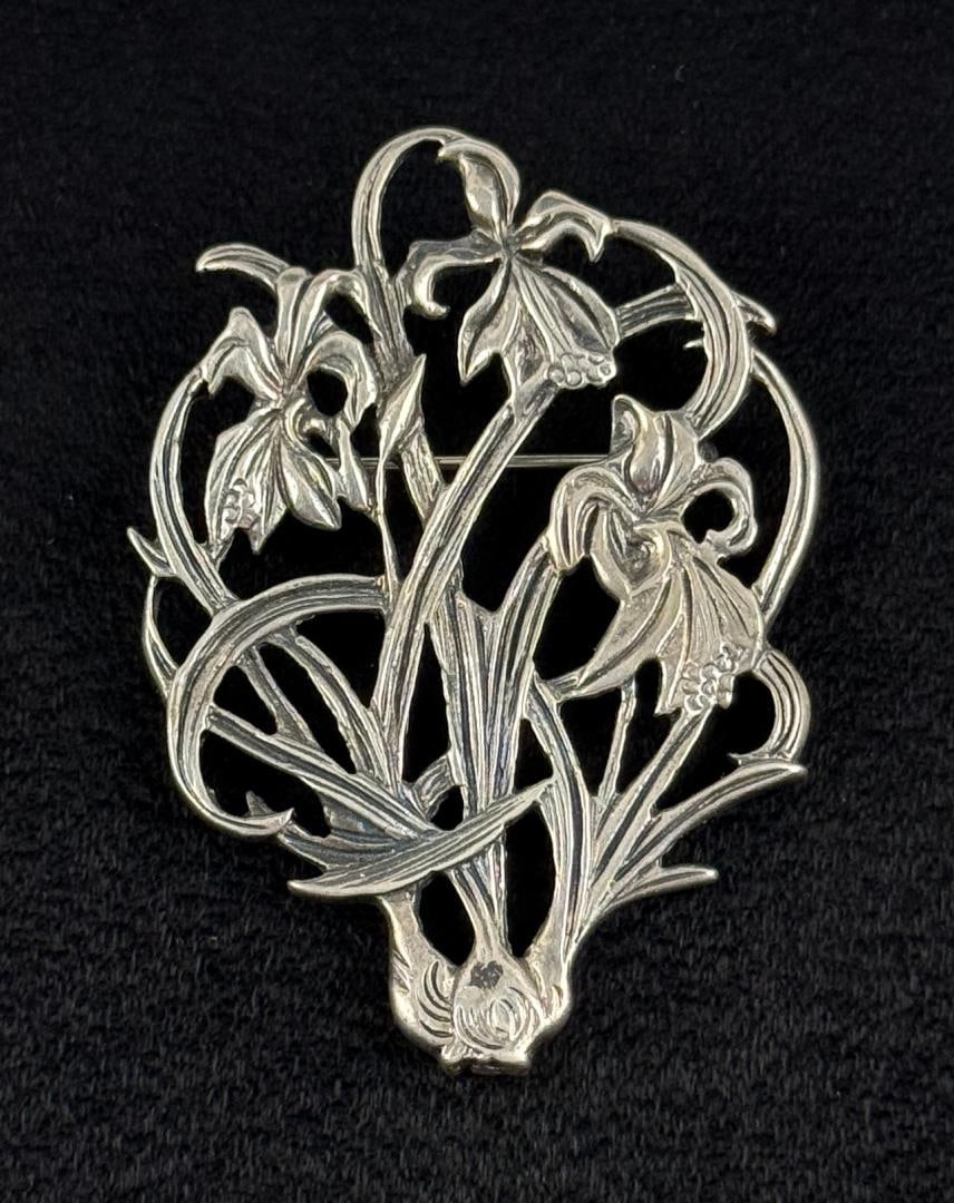 Museum of Fine Arts Sterling Silver Floral Brooch: 14.88 grams. 1 3/4" by 1 5/8" by 1/8".
