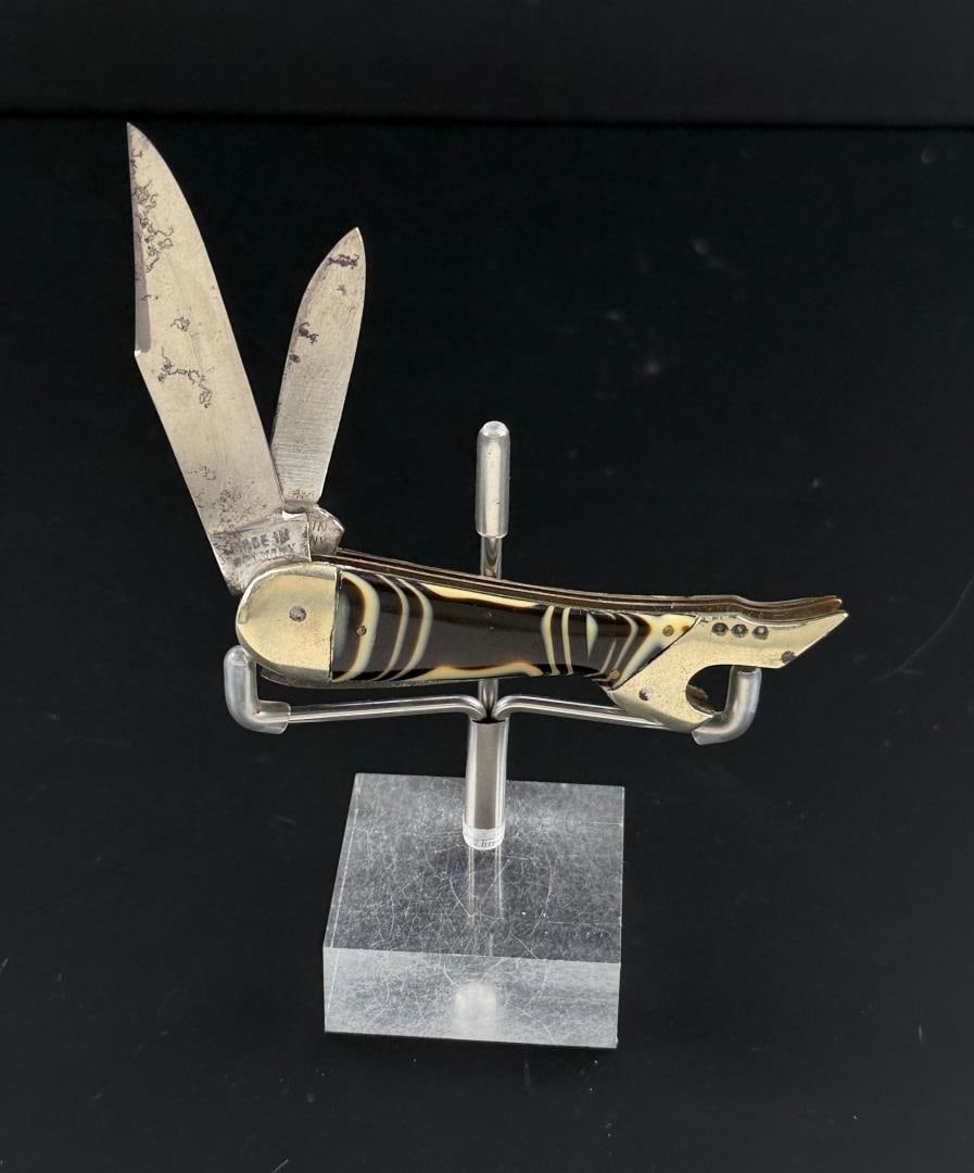 Judson Cutlery Lady Ladies Leg Pocket Knife: 3 1/8" long closed.