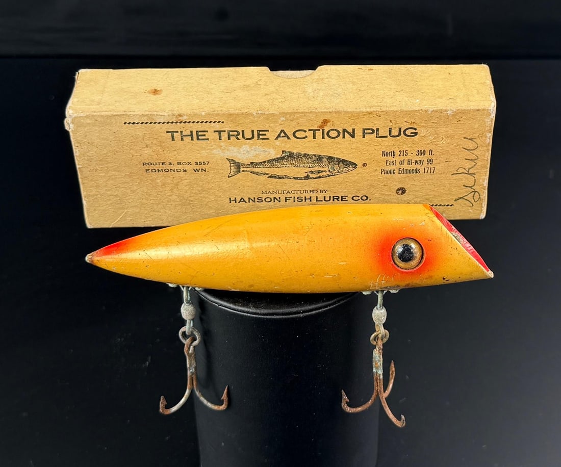 Hanson The True Action Fishing Lure: Nice example in box.