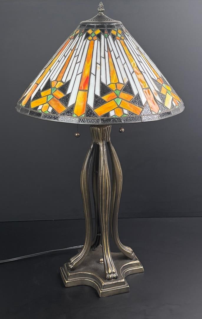 Stained Glass Table Lamp - 4