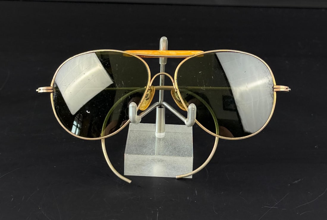 WW2 Era American Optical Aviator Sunglasses: Nice set.