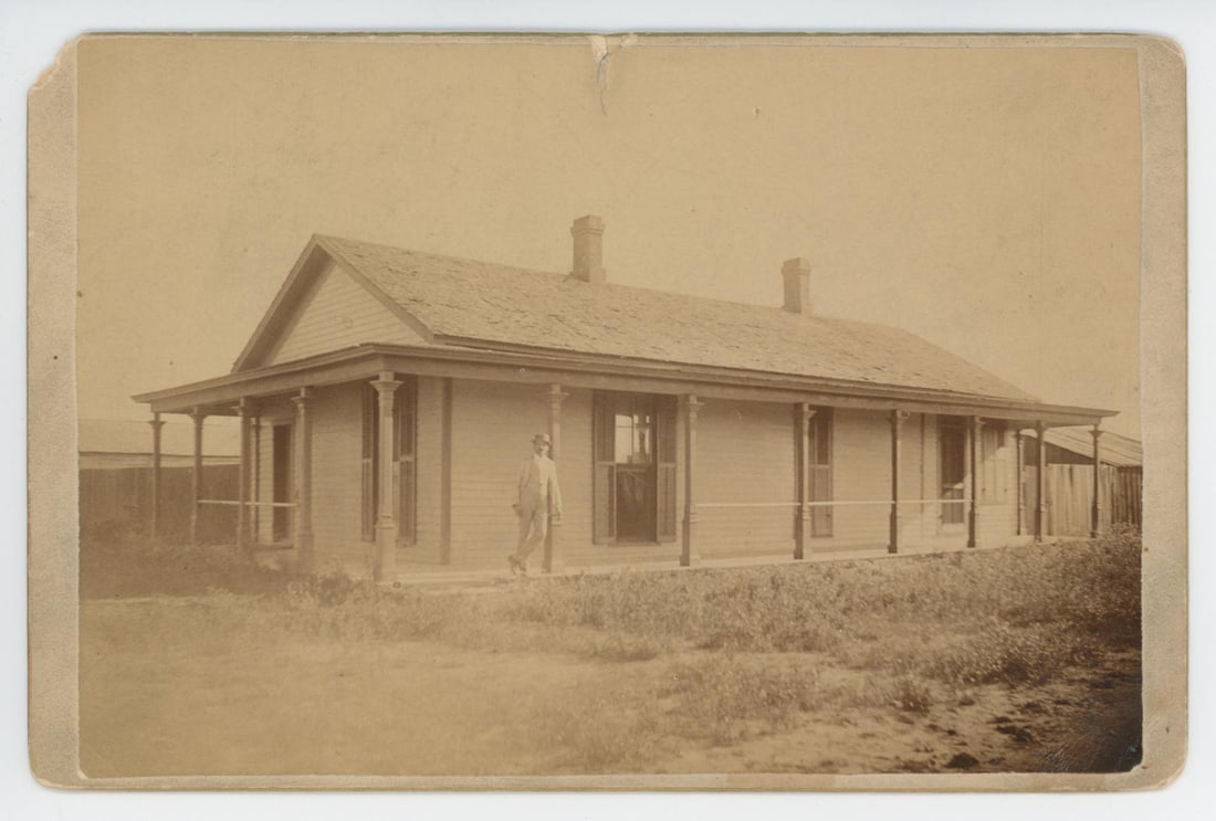 O.S. Goff Fort Custer Montana Photo: 4 1/4" by 6 1/2".