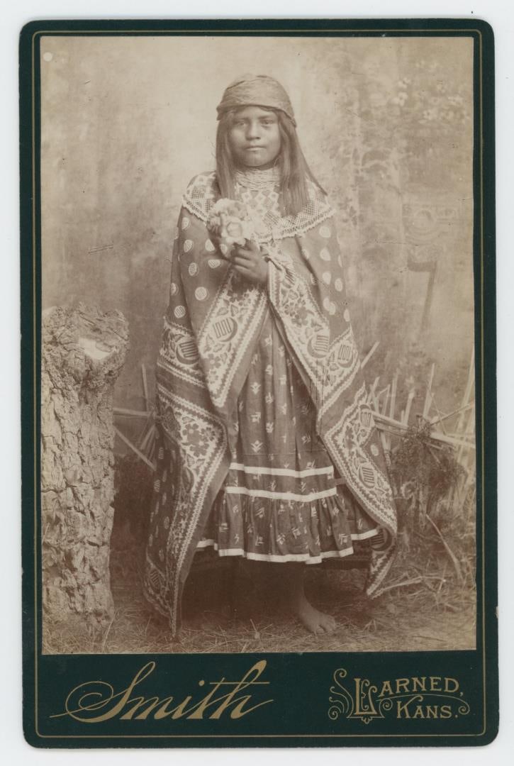 Smith Larned Kansas Pawnee Indian Girl Photo: 4 1/4" by 6 1/2"