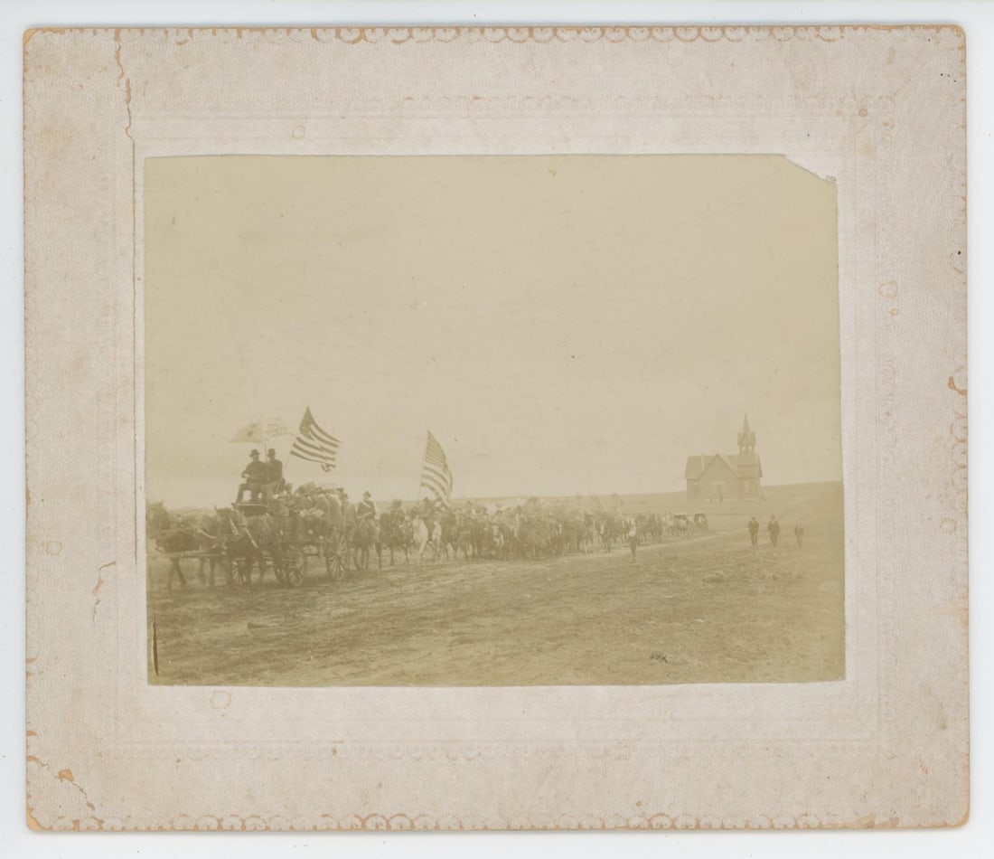 Midwest US Cavalry Procession Photo (1 of 3)