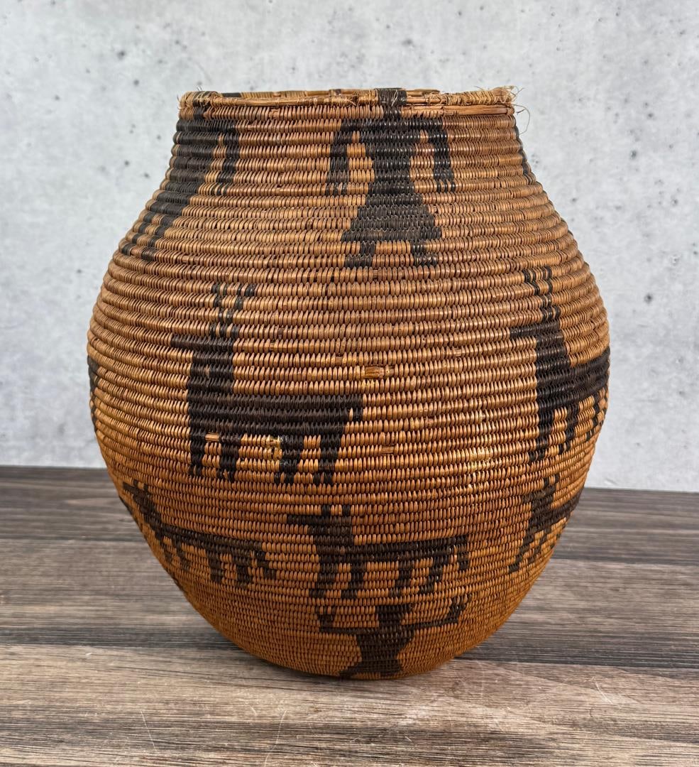 Apache Figural Native American Olla Indian Basket: 12" tall, 11" diameter.