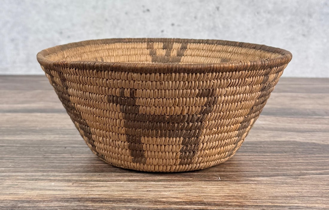 Pima Native American Indian Figural Basket (1 of 7)