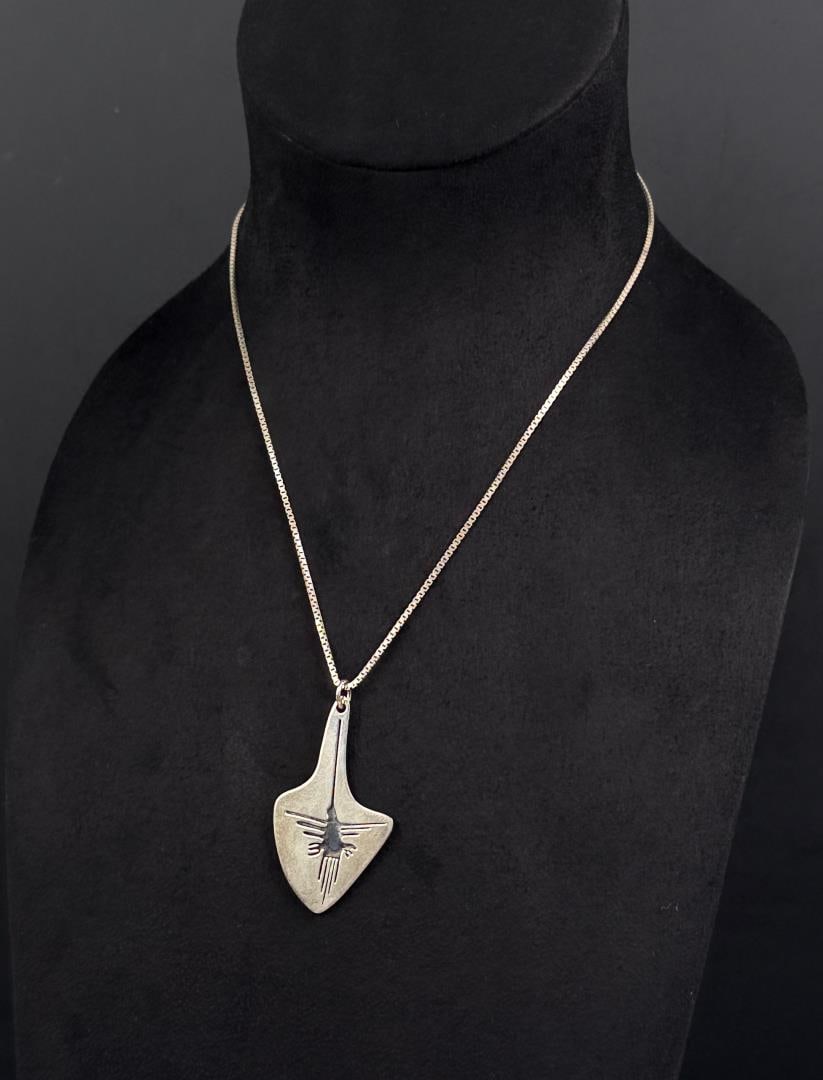 Navajo Sterling Silver Hummingbird Necklace: 10 1/2" long as displayed. 20.66 grams total.