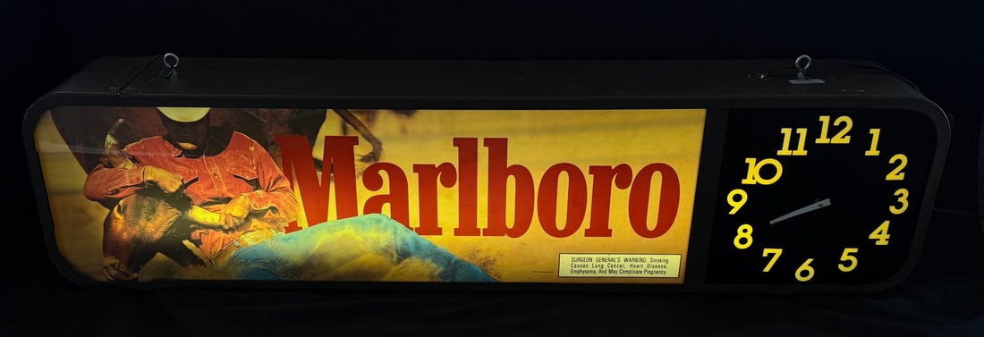 1995 Marlboro Cigarettes Lighted Clock Sign (1 of 9)